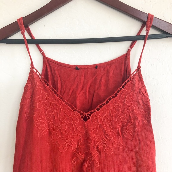 ⭐️SOLD Orange Tank Top - Picture 3 of 5